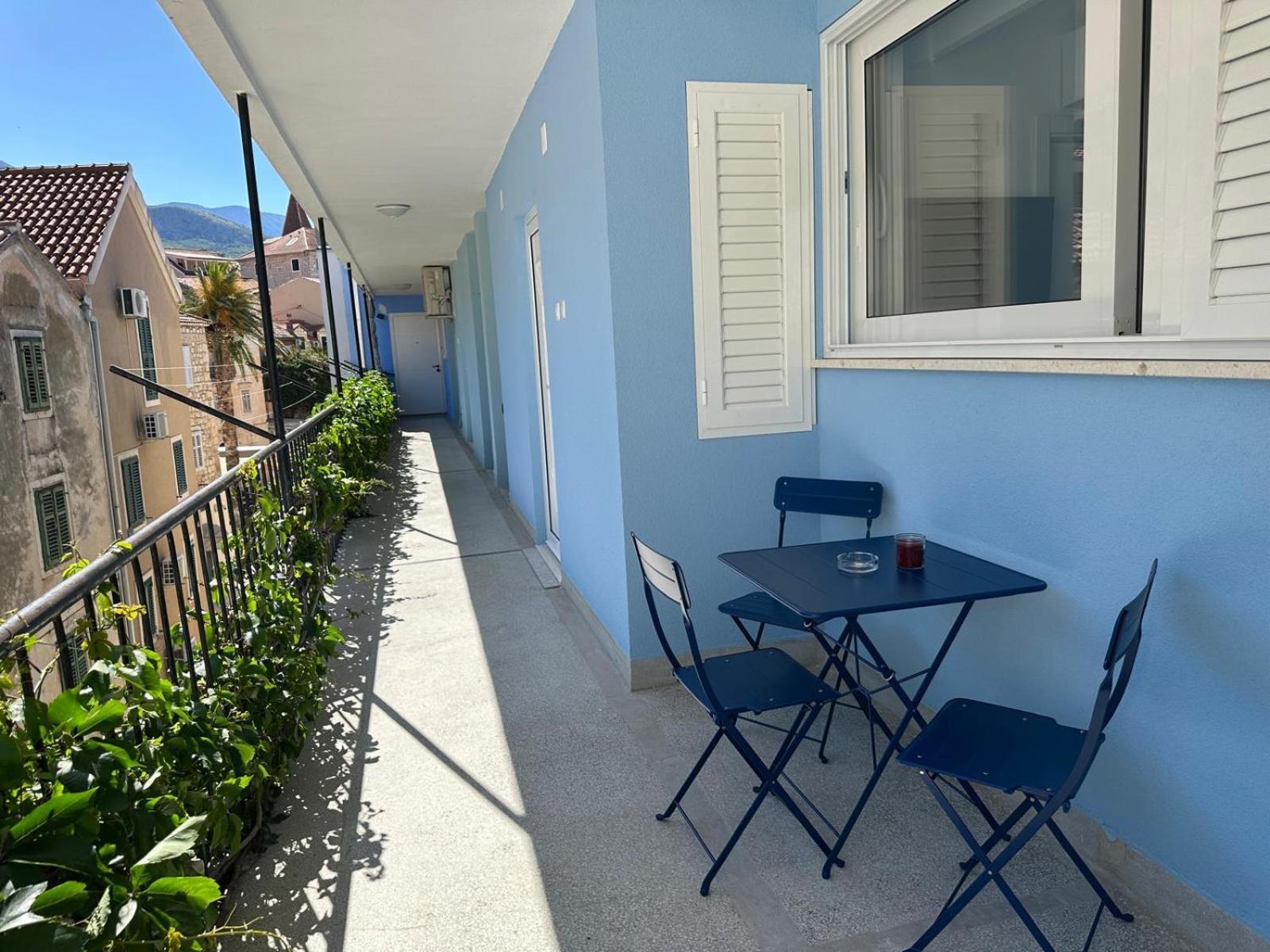 Palma Gena * Makarska