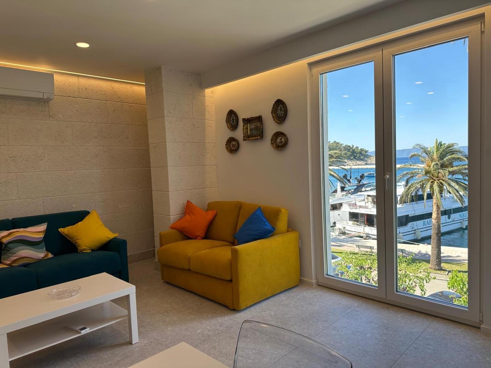 Palma Gena * Makarska